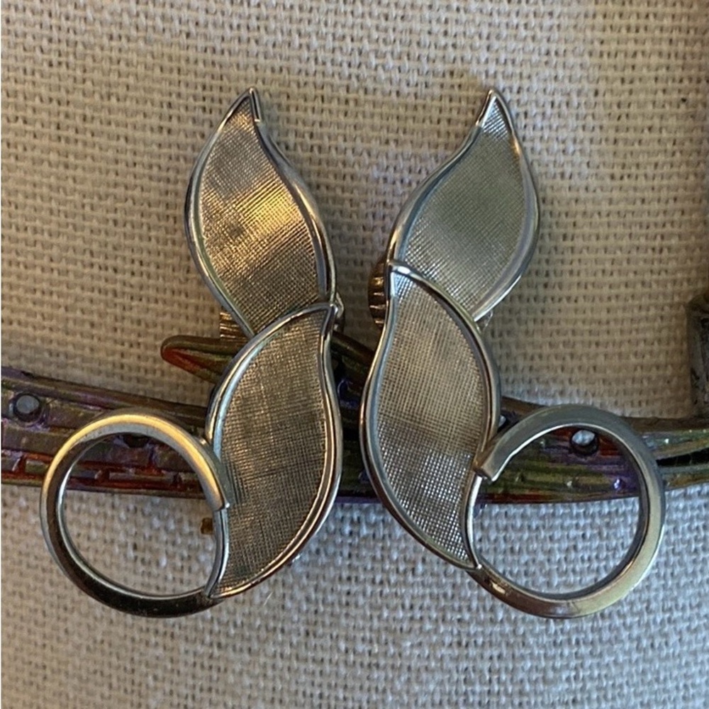 Mid Century Vintage Signed Triad Silver Leaf Clip-On Earrings